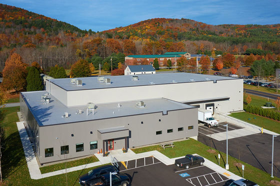 Construction préfabriquée en acier à plusieurs étages cadre en acier galvanisé peint bâtiments de grande hauteur