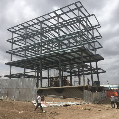 Construction de bâtiments métalliques préfabriqués