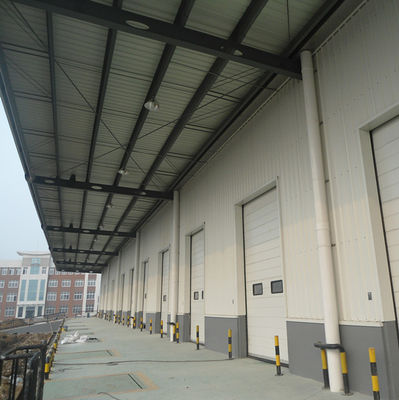 Construction d'atelier de structure d'acier personnalisée de la norme GB avec fenêtre différente