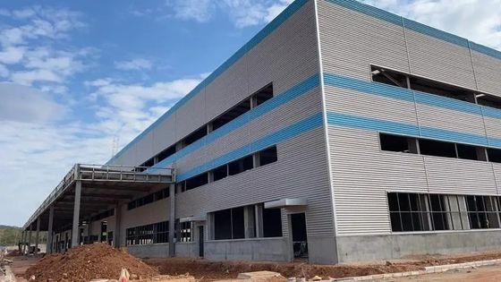 Matériau de construction de bâtiments industriels en acier