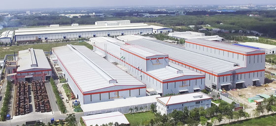 Constructions préfabriquées en acier polyvalent modernes Constructions métalliques contemporaines