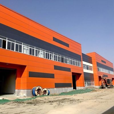 Q355 Galvanisés préfabriqués commerciaux Grand portail à large portée transparente Structure en acier léger