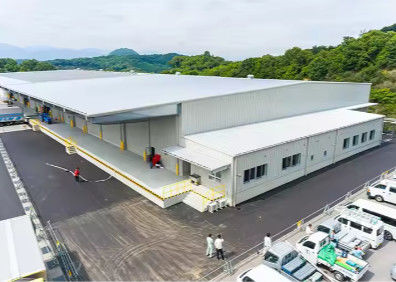 Poids léger Industrie Structure préfabriquée en acier Entrepôts d'entrepôts modernes Atelier léger