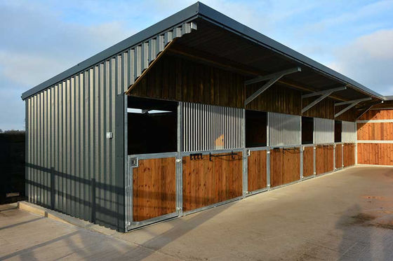 Construction préfabriquée en acier