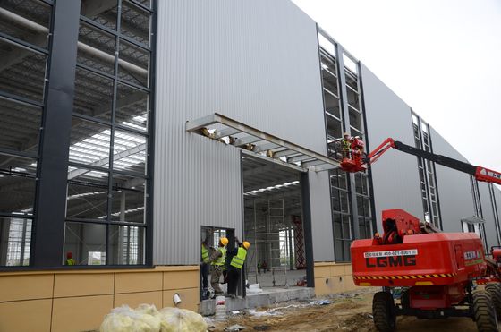 Entrepôt hangar à structure en acier certifié ISO par KXD avec support de conception gratuit