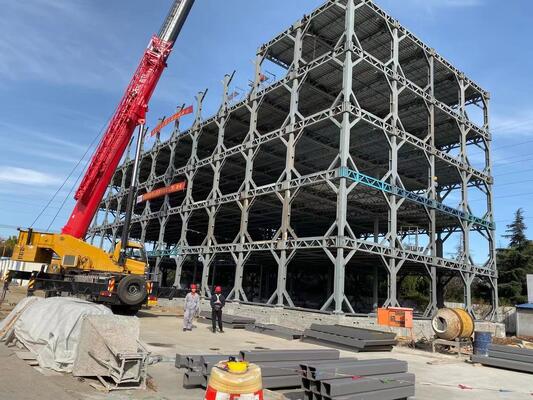 Heavy Duty Multi-Story Steel Structure Building for Industrial Projects with Customizable Design